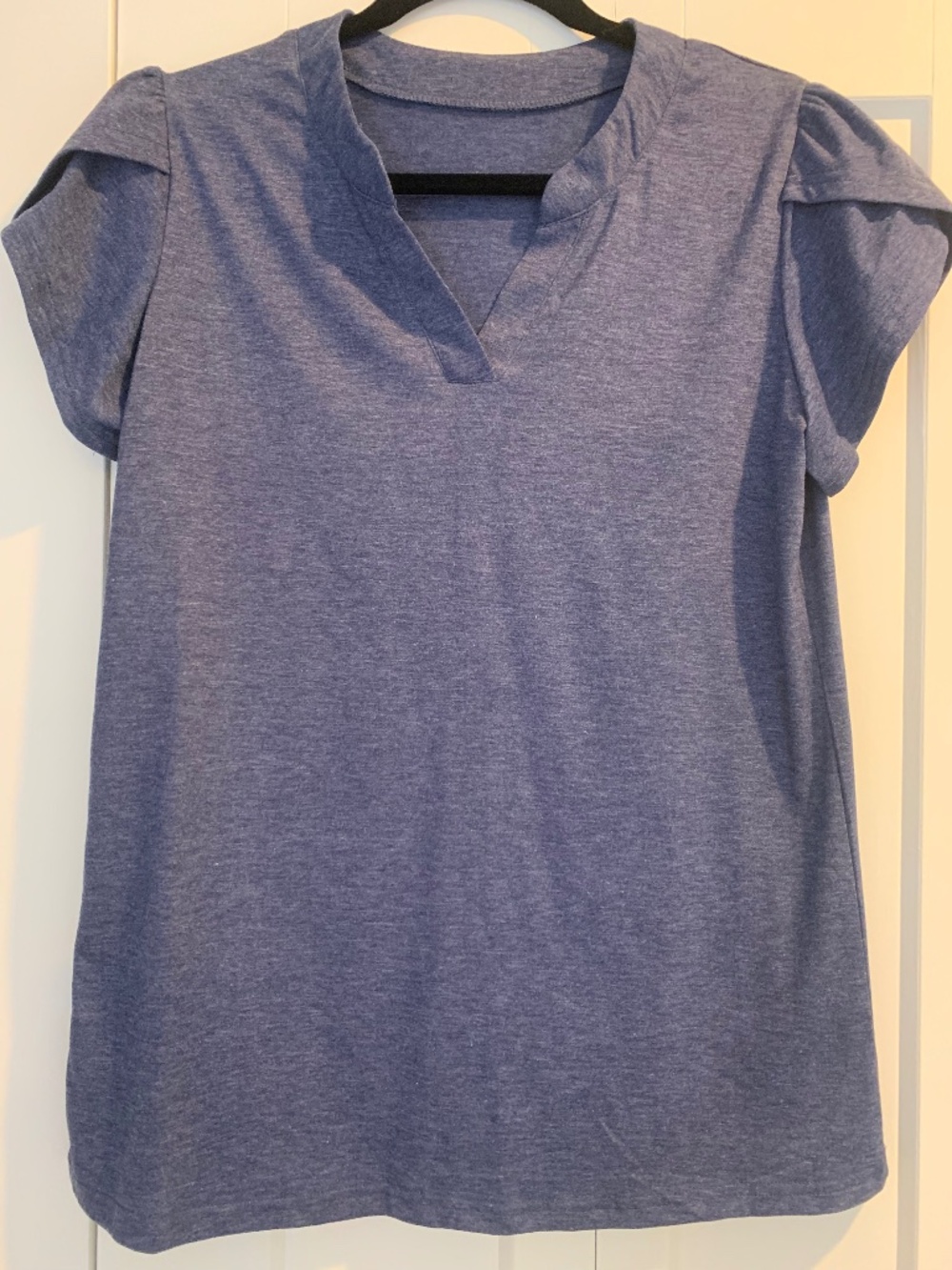 2 NWT Tulip Sleeve shirts Medium